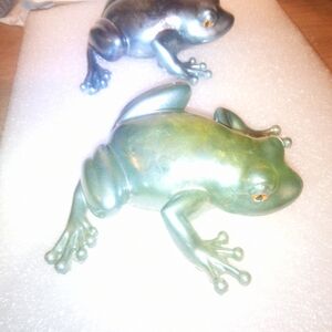 Green and Blue Frog Figurine for Reptile Enthusiasts
